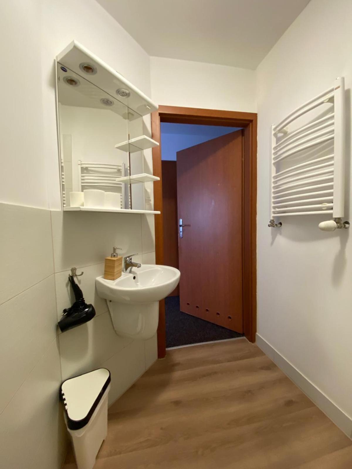 Pod Orlica Apartment Duszniki Zdroj Phòng bức ảnh