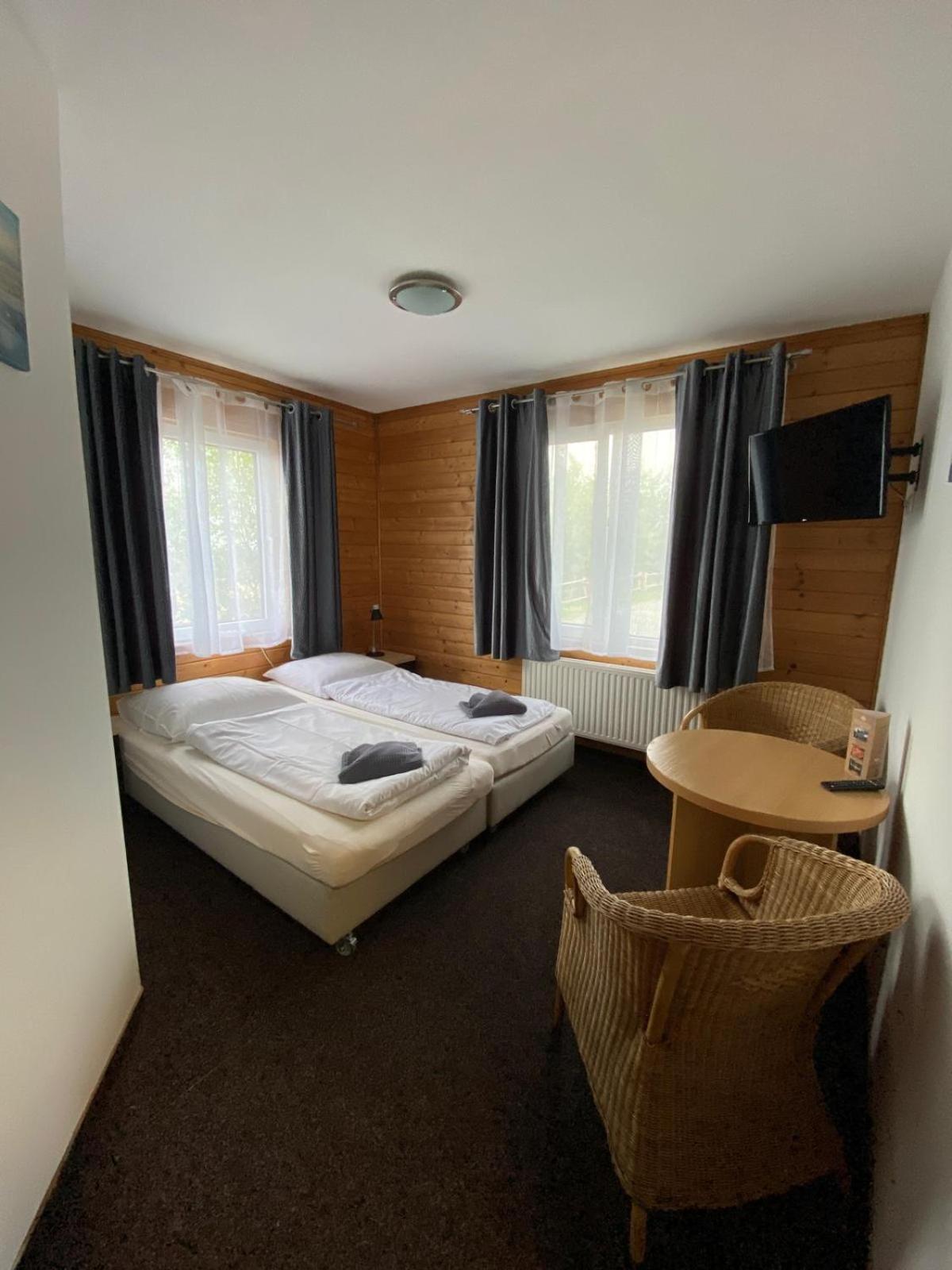Pod Orlica Apartment Duszniki Zdroj Phòng bức ảnh