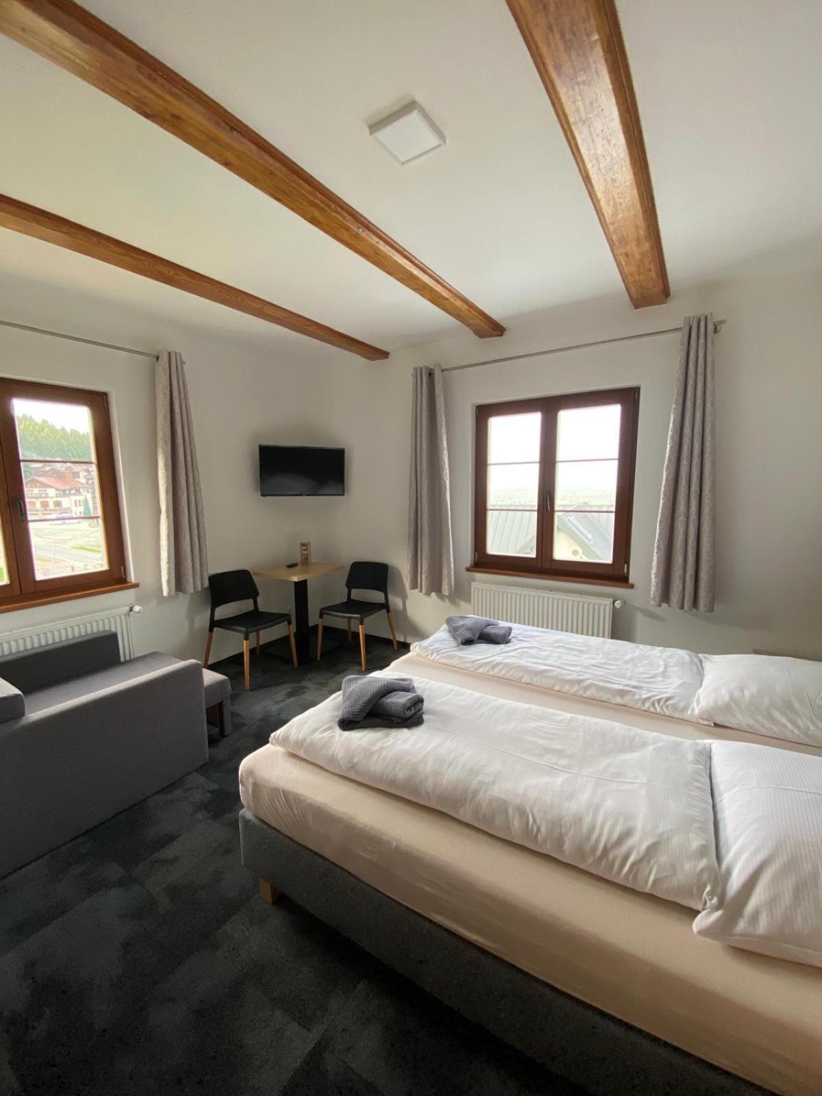 Pod Orlica Apartment Duszniki Zdroj Phòng bức ảnh
